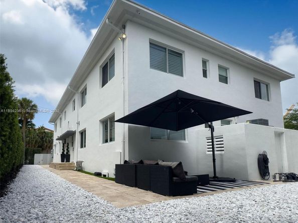 3909 Garden Avenue, Miami Beach FL 33140