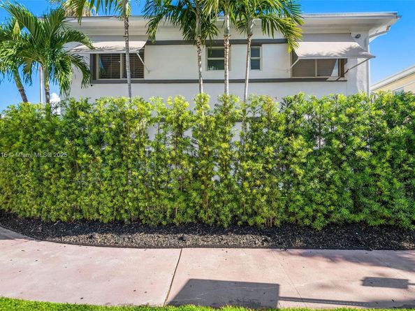 3909 Garden Avenue, Miami Beach FL 33140