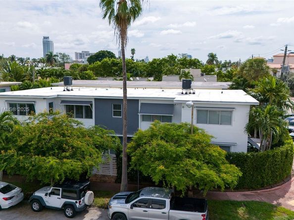 3909 Garden Avenue, Miami Beach FL 33140