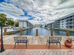 3849 NE 169th St 412, North Miami Beach FL 33160