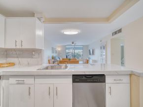 3849 NE 169th St 412, North Miami Beach FL 33160