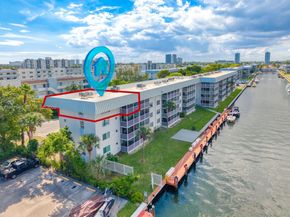 3849 NE 169th St 412, North Miami Beach FL 33160