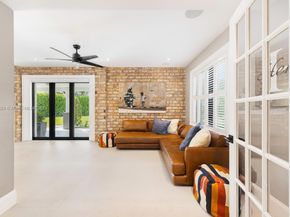 8521 SW 145th St, Palmetto Bay FL 33158