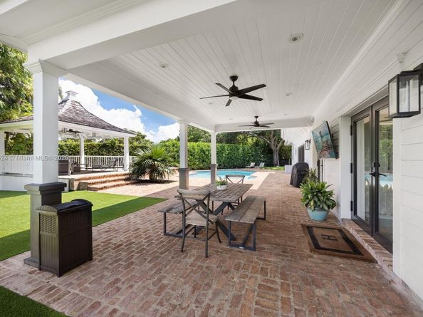 8521 SW 145th St, Palmetto Bay FL 33158