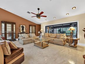 9420 Sea Turtle Ln, Plantation FL 33324