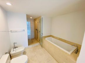 475 Brickell Ave 3715, Miami FL 33131