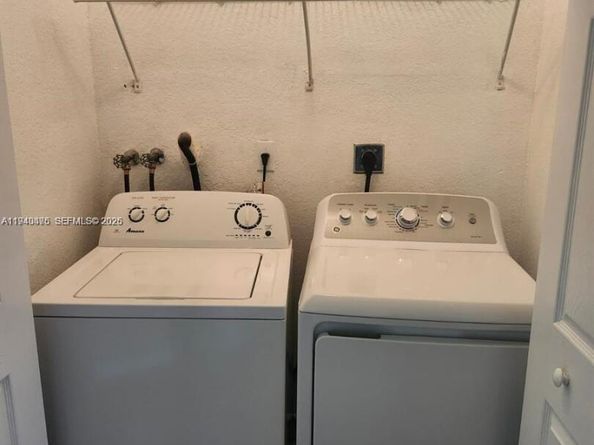 12193 SW 124th Ct, Miami FL 33186