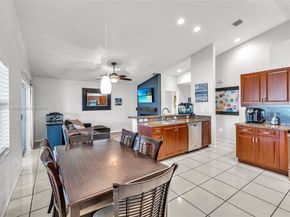 16260 La Costa Dr, Weston FL 33326