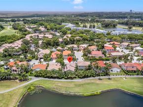 16260 La Costa Dr, Weston FL 33326