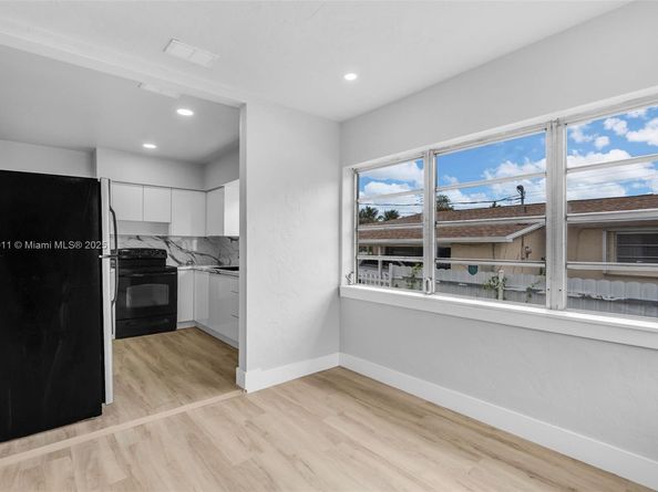 5890 NW 18th Ave, Miami FL 33142