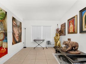 1959 SE 10th St, Homestead FL 33035