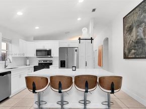 1959 SE 10th St, Homestead FL 33035