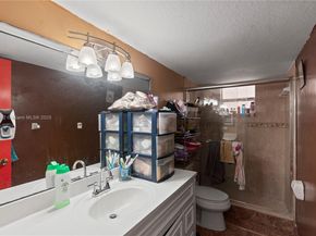 403 NW 68th Ave 317, Plantation FL 33317