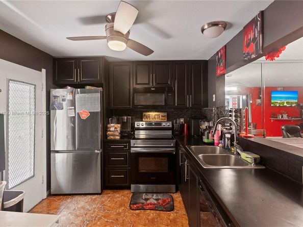 403 NW 68th Ave 317, Plantation FL 33317