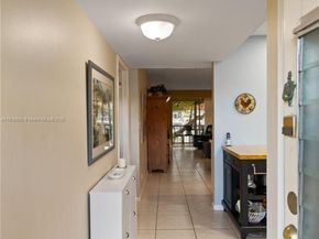 8940 S Hollybrook Blvd 53304, Pembroke Pines FL 33025