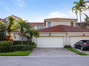 1384 Harbor View W