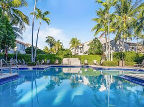 1384 Harbor View W, Hollywood FL 33019