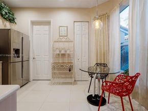 1384 Harbor View W, Hollywood FL 33019