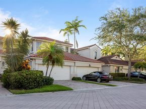 1384 Harbor View W, Hollywood FL 33019