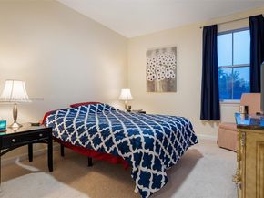 1384 Harbor View W, Hollywood FL 33019