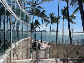 335 S Biscayne Blvd 3610, Miami FL 33131