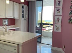 19101 NE 36th Ct 1110, Aventura FL 33180