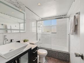 1881 Washington Ave 4B, Miami Beach FL 33139