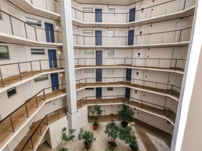 1881 Washington Ave 4B, Miami Beach FL 33139