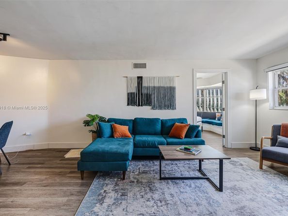 1881 Washington Ave 4B, Miami Beach FL 33139