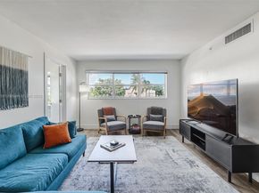 1881 Washington Ave 4B, Miami Beach FL 33139
