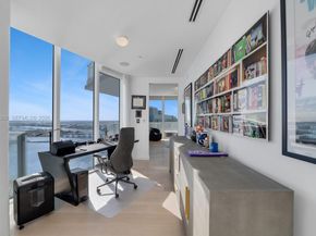 2020 N Bayshore Dr 4302, Miami FL 33137