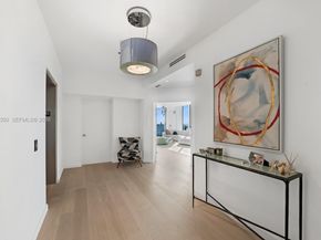 2020 N Bayshore Dr 4302, Miami FL 33137