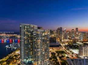 2020 N Bayshore Dr 4302, Miami FL 33137