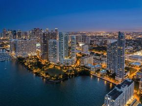 2020 N Bayshore Dr 4302, Miami FL 33137