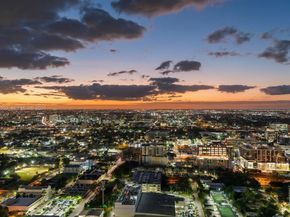 2020 N Bayshore Dr 4302, Miami FL 33137