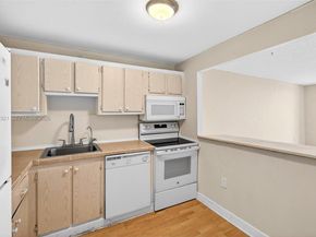 16851 NE 23rd Avenue 619, North Miami Beach FL 33160