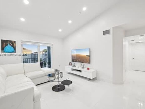 15460 SW 284th St 4305, Homestead FL 33033