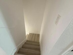 2655 NW 60th Way 195, Sunrise FL 33313