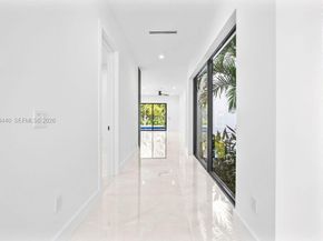 1122 NE 10th Ave, Fort Lauderdale FL 33304