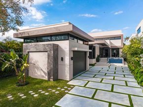 723 NE 77th St, Miami FL 33138