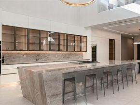 723 NE 77th St, Miami FL 33138