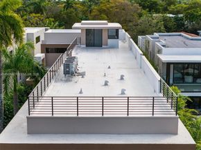 723 NE 77th St, Miami FL 33138