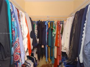 8733 NW 76th Dr, Tamarac FL 33321