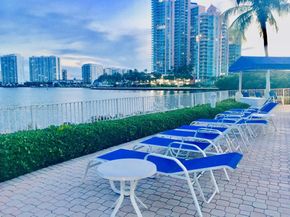 3530 Mystic Pointe Dr 1208, Aventura FL 33180