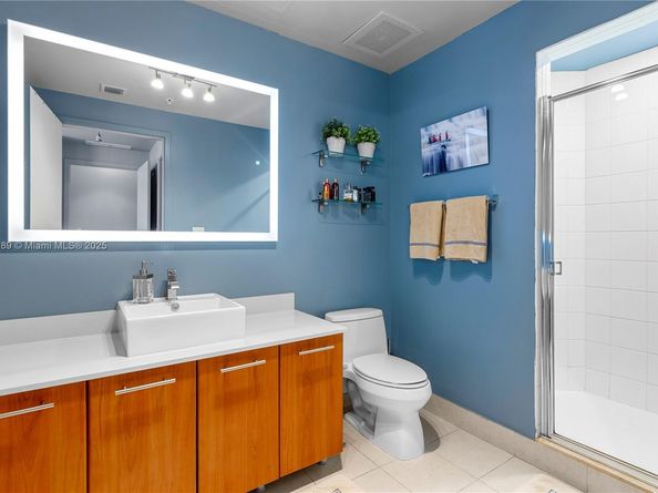 3301 NE 1st Ave H2907, Miami FL 33137