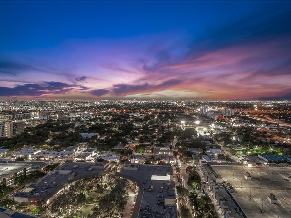 3301 NE 1st Ave H2907, Miami FL 33137