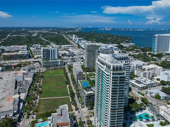 3301 NE 1st Ave H2907, Miami FL 33137