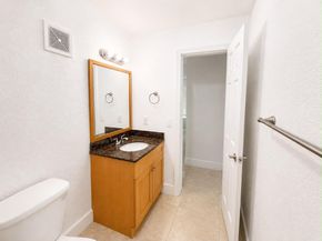 990 NW 1st Street Apt 1, Miami FL 33128