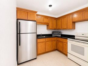 990 NW 1st Street Apt 1, Miami FL 33128