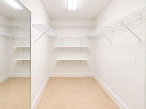 990 NW 1st Street Apt 1, Miami FL 33128